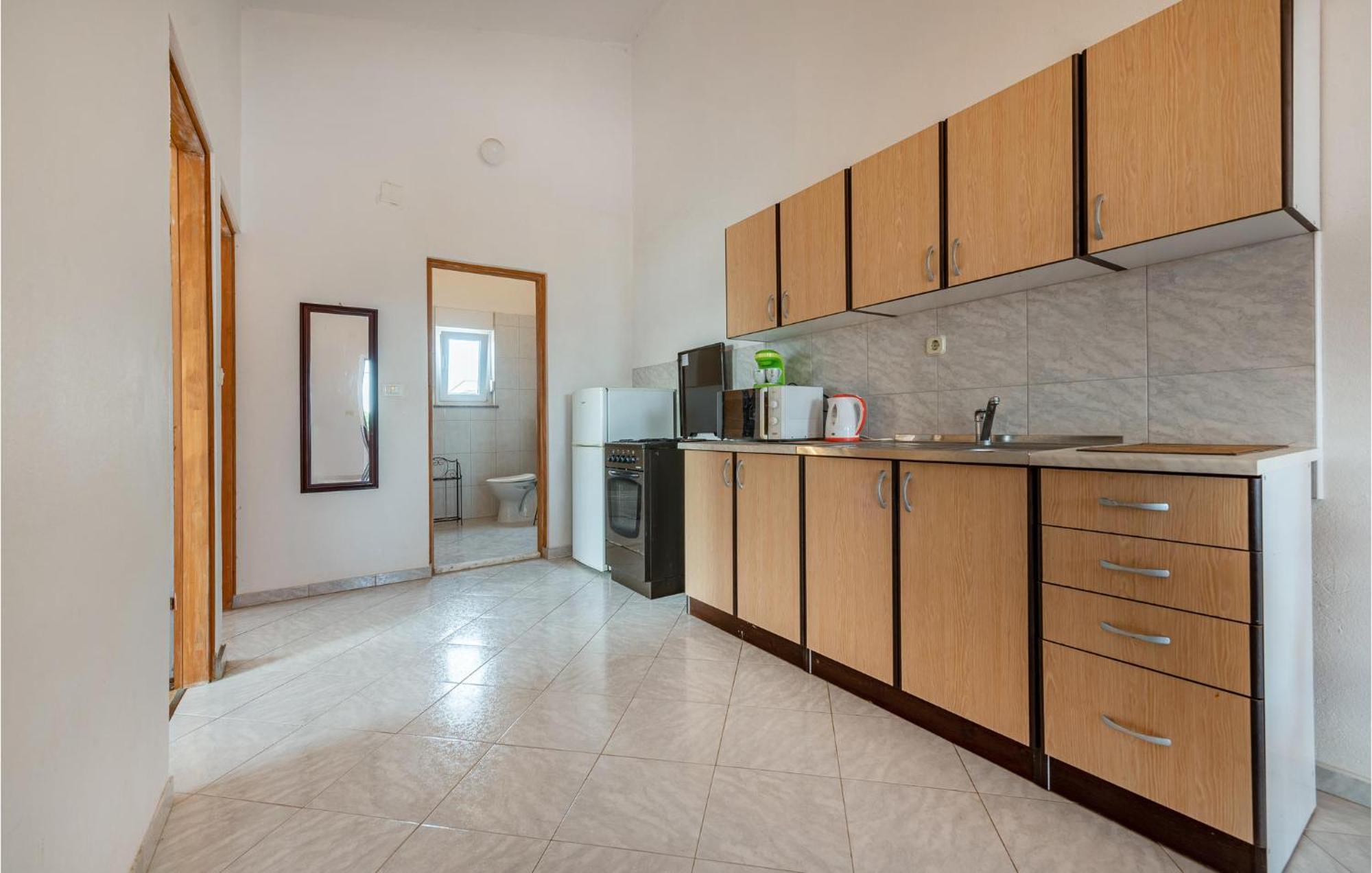 Beautiful Apartment In Vir With Wifi Bagian luar foto